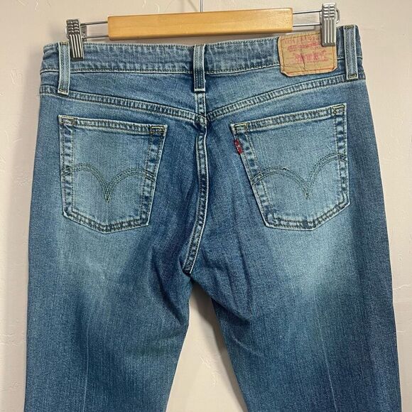 Levi's 518 Superlow Boot Cut Jeans Juniors size 9 M Distressed Denim - Picture 5 of 8